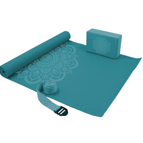 mytagalongs Other - NWT MYTAGALONGS Yoga Workout Kit 3 Piece Set
